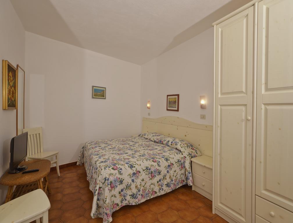 Hotel Casa Del Sole Forio  Room photo